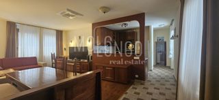 Appartamento/appartamento Poreč, 77m2