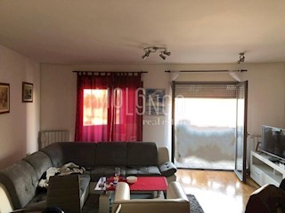 Centar, Rijeka, 73,33m2