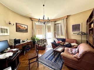 Appartamento/appartamento Centar, Rijeka, 93m2