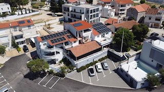 OFFERTA ESCLUSIVA - Tribunj, ristorante e strutture ricettive
