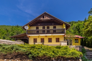 LUKOVO - Spaziosa casa con ampio giardino