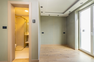 Crikvenica - Monolocale in un complesso alberghiero con piscina e centro benessere.