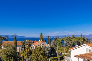 ISOLA DI KRK, MALINSKA - Attico di lusso con vista panoramica sul mare