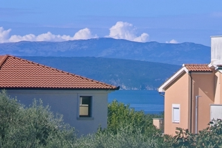 ISOLA DI KRK, MALINSKA - Terreno edificabile, tre lotti con richiesta di permesso in corso