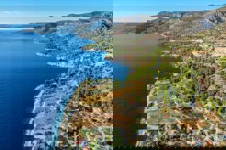 Terreno con progetto e vista mare