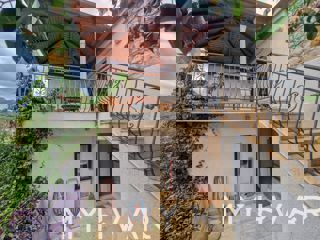 Casa in pietra nella parte vecchia di Jelsa