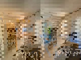 Casa indipendente in posizione tranquilla a Stari Grad