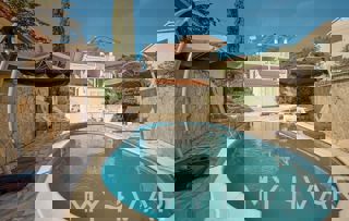 Villa con piscina a Vrboska