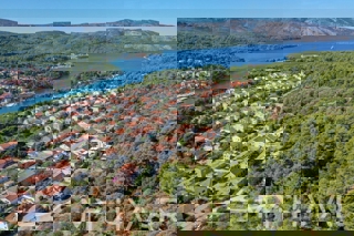 Terreno edificabile con vista mare
