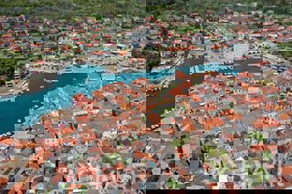 Casa in pietra a Stari Grad