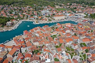 Casa in pietra a Stari Grad