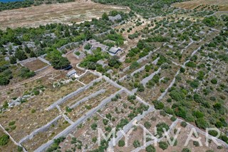 Terreni agricoli su Humac