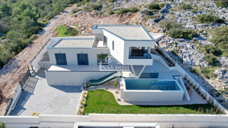 Lussuosa villa con vista panoramica sul mare – Betina, isola di Murter