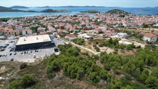 Tribunj - terreno edificabile con vista mare