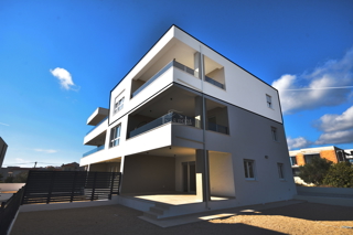 Appartamento S6 – Spazioso bilocale con vista mare in edificio di nuova costruzione, Vodice