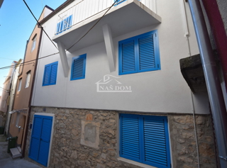 Vodice - CENTRO casa, 250 metri dalla Spiaggia Azzurra