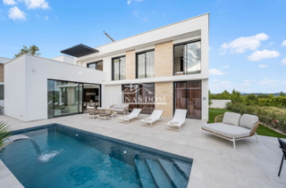 Tribunj - Villa di lusso con piscina in super posizione