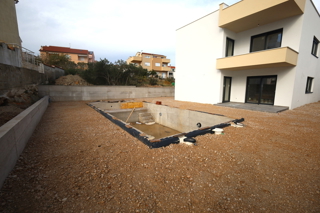 Vodice - Appartamento S1 con piscina e giardino