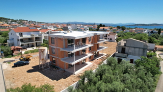 Tribunj - Lussuoso appartamento S4 al primo piano, a solo 250m dalla spiaggia