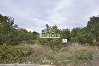 Vodice - Terreno edificabile di 1387 m2 con vista mare