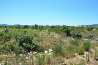Vodice - Terreno agricolo attraente di 2046m2