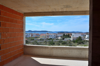 Vodice - Appartamento S3 al primo piano, con vista panoramica sul mare