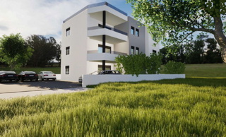 Vodice-**NUOVA COSTRUZIONE** Appartamento S1 con giardino, a 450 m dal mare