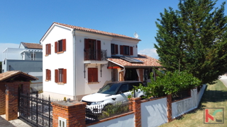 ISTRA, SVETVINČENAT, CASA CON PISCINA, POSIZIONE TRANQUILLA #VENDITA