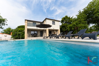 Albona, dintorni, casa indipendente con piscina di 150 m2 #vendita