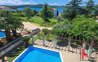 Istria, Medolino, elegante appartamento trilocale, vista mare, a 200 m dalla spiaggia #vendita