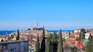 Istria, Rovigno, appartamento con due camere da letto in pieno centro con vista sul centro storico e su Sant&apos;Eufemia #vendita