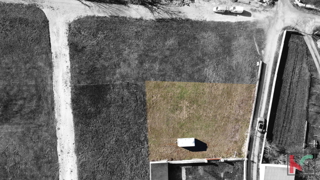 Istria - Gimino, terreno edificabile 701m2, forma ideale #vendita