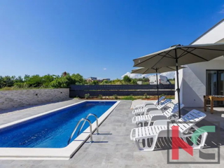 ISTRA, VODNJAN, VILLA INDIPENDENTE CON PISCINA, POSIZIONE TRANQUILLA, #VENDITA