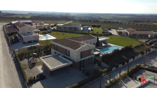 Istria, Verteneglio, villa di lusso 324m2 con vista idilliaca