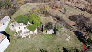 Gračišće, Lančišće vecchia casa istriana 300m2 orto 1353m2 edificio e 5500m2 terreno agricolo, #vendita