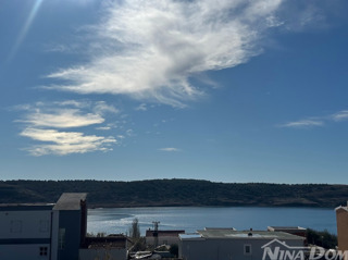 In vendita – Terreno edificabile lungo la strada principale - Rtina Miočići, 1688 m²