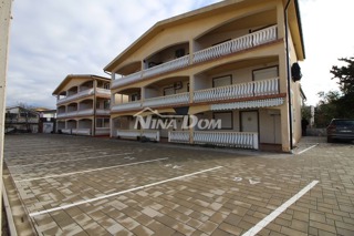 Appartamento al piano terra con due camere da letto a 80 metri dalla spiaggia