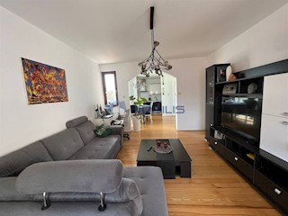 Appartamento Trešnjevka, Trešnjevka - Sjever, 114m2