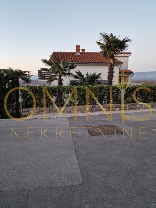 Casa indipendente con splendida vista mare – Njivice, 217 m²