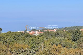 APPARTAMENTO 39 M2 IN NUOVA COSTRUZIONE AL PRIMO PIANO CON VISTA MARE-MALINSKA-ISOLA DI KRK