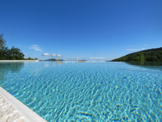 VILLA CON PISCINA CON VISTA MARE APERTA