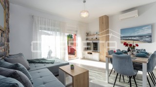 Istria, Savudria - Casa moderna a schiera con piscina