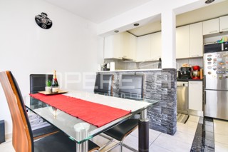 Vendita, Casa, Trešnjevka, Zagorska ulica, Casa a schiera, 65m2