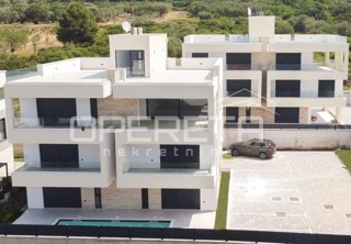 APPARTAMENTO, VENDITA, KOŽINO, ZARA - dintorni, 208m2, quadrilocale