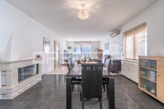 Vendita, Appartamento, Umag, Zvane Črnje, 3l, 132m2