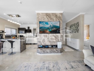 Casa di lusso con ampio giardino, Sebenico - Bilice