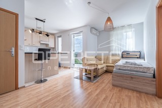 Istria, Rovinjsko selo - appartamento monolocale con vista mare