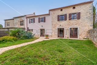 Istria, Marčana, splendida casa rustica per vacanze, posizione tranquilla