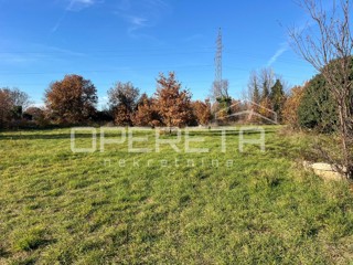 Istria, Galižana, terreno edificabile di 898 m2, accesso, vista mare