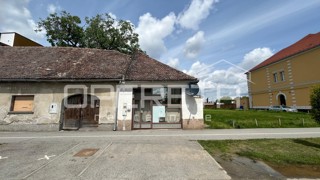 Vendita, Casa, Đakovo, Kralja Tomislava, Edificio doppio, 155m2